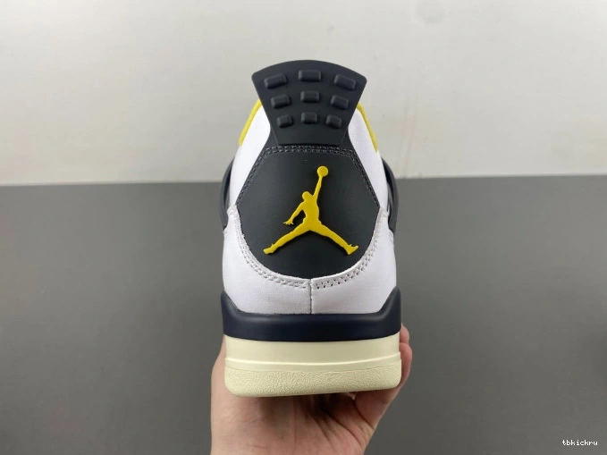 Reps TBK Vivid AQ9129-101 WNNS 4 Sulfur Jordan Air 0809